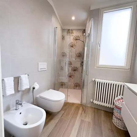 Borghi Two-room Near Old Town With Ac