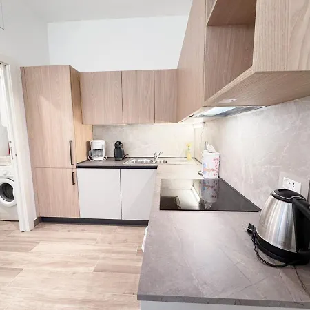 Borghi Two-room Near Old Town With Ac Appartement