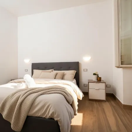 Apartment Borghi Two-room Near Old Town With Ac