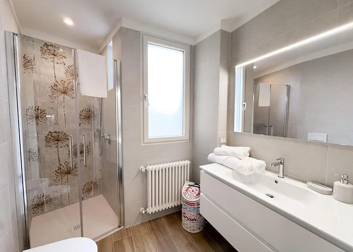 Borghi Two-room Near Old Town With Ac *